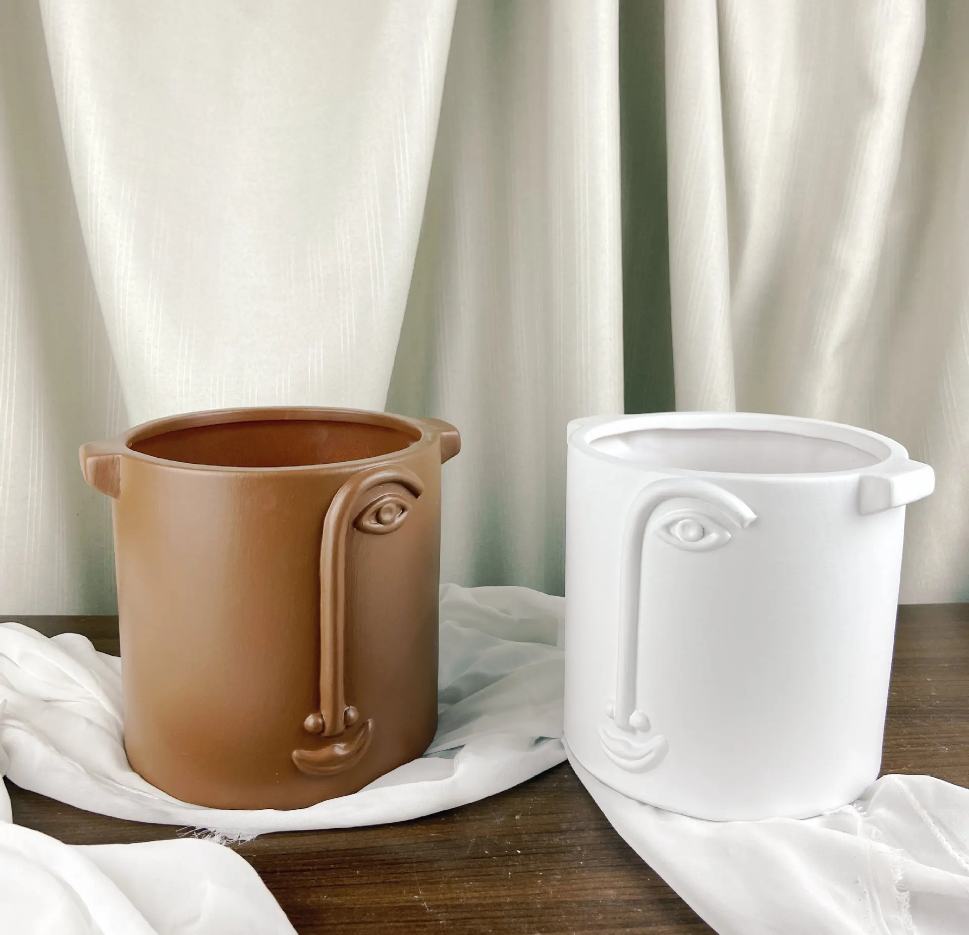 New product abstract face Nordic Amazon face flowerpot large mouth garden decoration ceramic large flowerpot