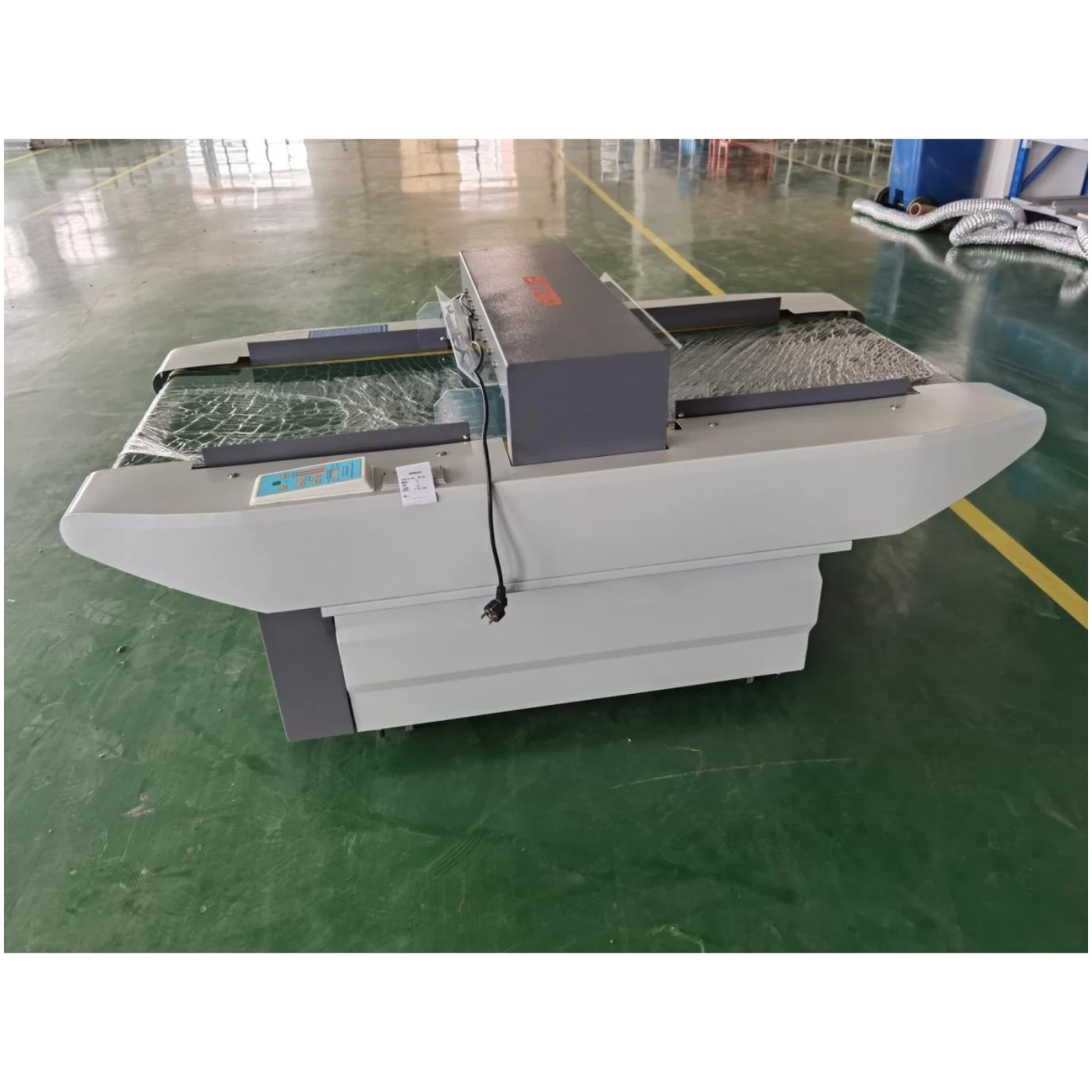 K688S Automatic Auti-jamming single needle detector  machine with small printer for garment