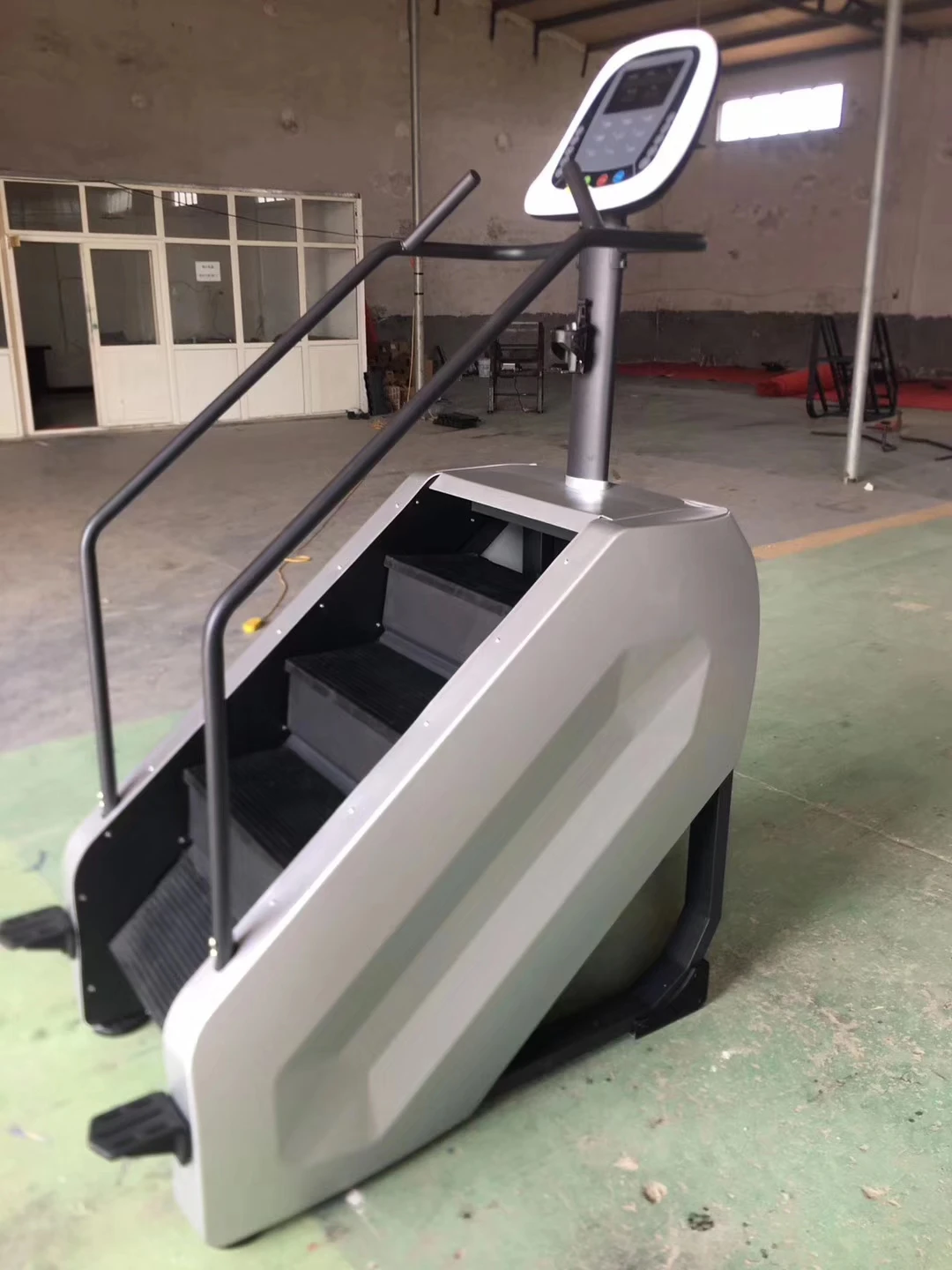Wholesale stainless steel fitness electric powered stairmill climber stepper stair  for commercial gym stair climb