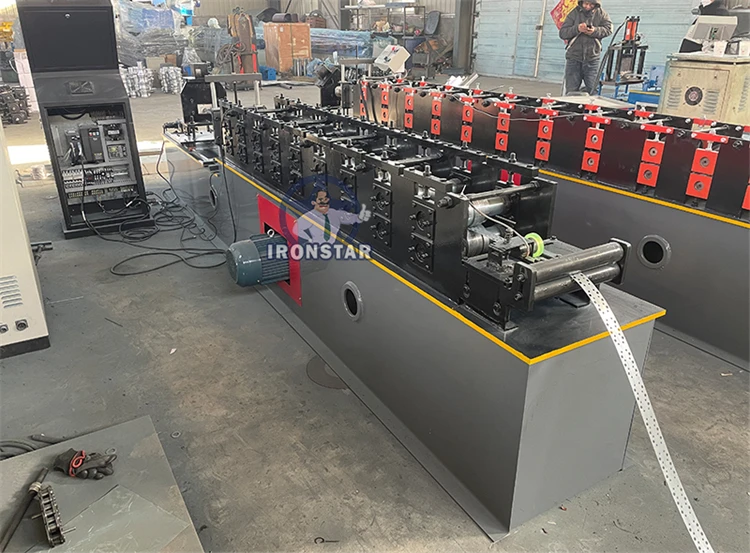 Steel Roll Forming Hydraulic Ed Angle Metal Corner Notching Machine