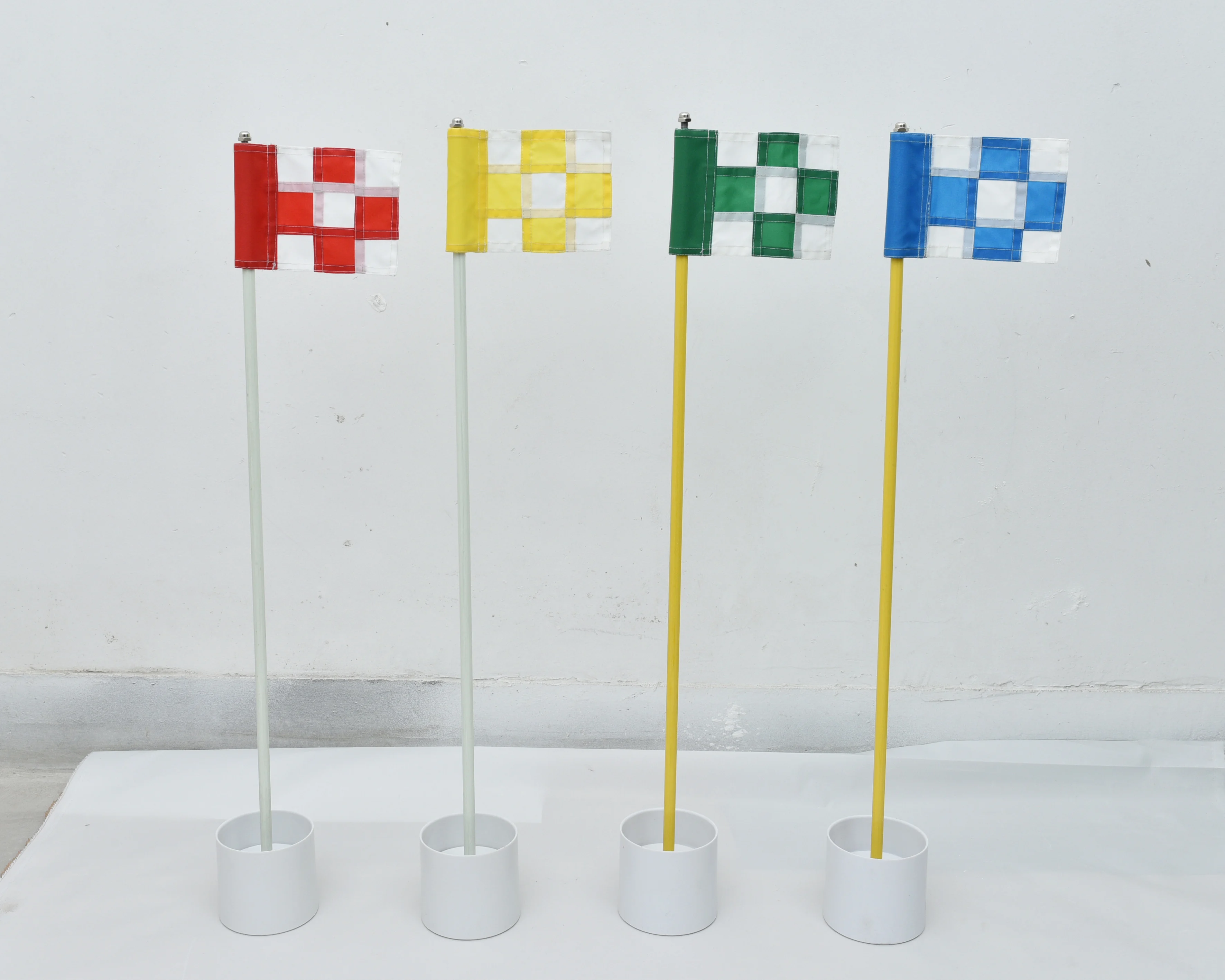 Factory Flagpole Plastic Aluminium Mini Golf Pole Pin Flagpole With Hole Cup Golf Putting  Standard Stick Flag for Backyardfor