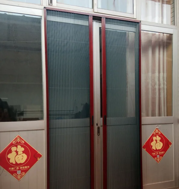 Алюминиевое раздвижное окно с защитной рамкой