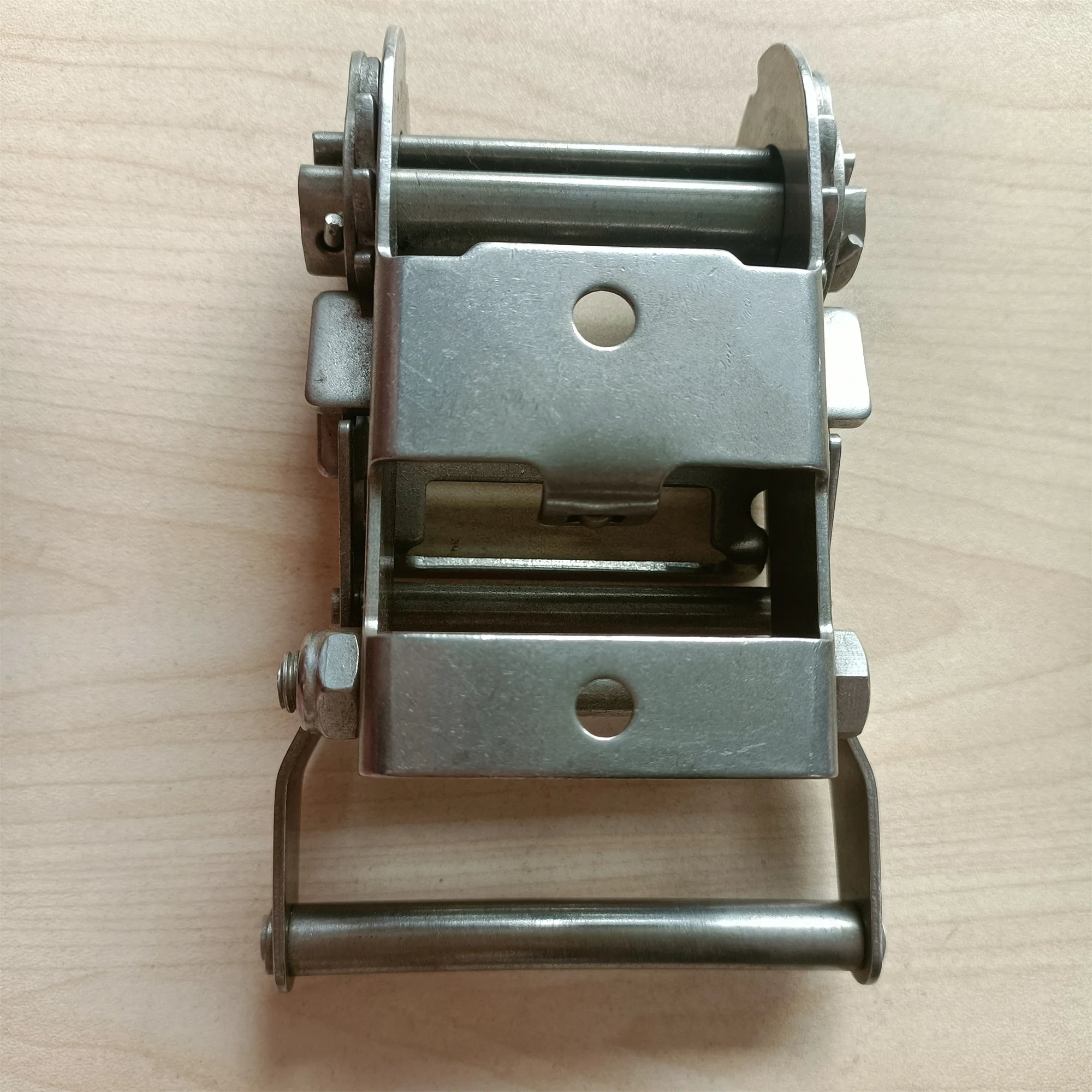 Отличаются друг от друга храповое соединение 2 дюймов 2000Kgs нержавеющая храповик для стяжных ремней пневматический Ratchet сковать ремни контейнер Запчасти и аксессуары