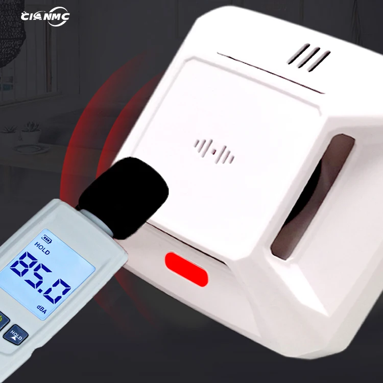 Cian Factory Wholesale AA Battery Powered Fire Alarm Smoke Detector With Dedicated Chip Sensor High Decibel Sound And Flashing