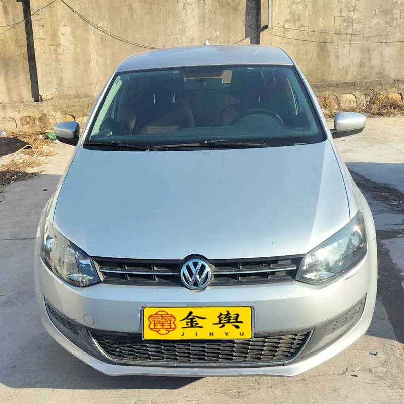 Used Vw Polo 2013 1.4l Manual Style Second Hand Mini Car Cheap Price Family Sedan Wholesale Classic 4 Wheels For Volkswagen Polo