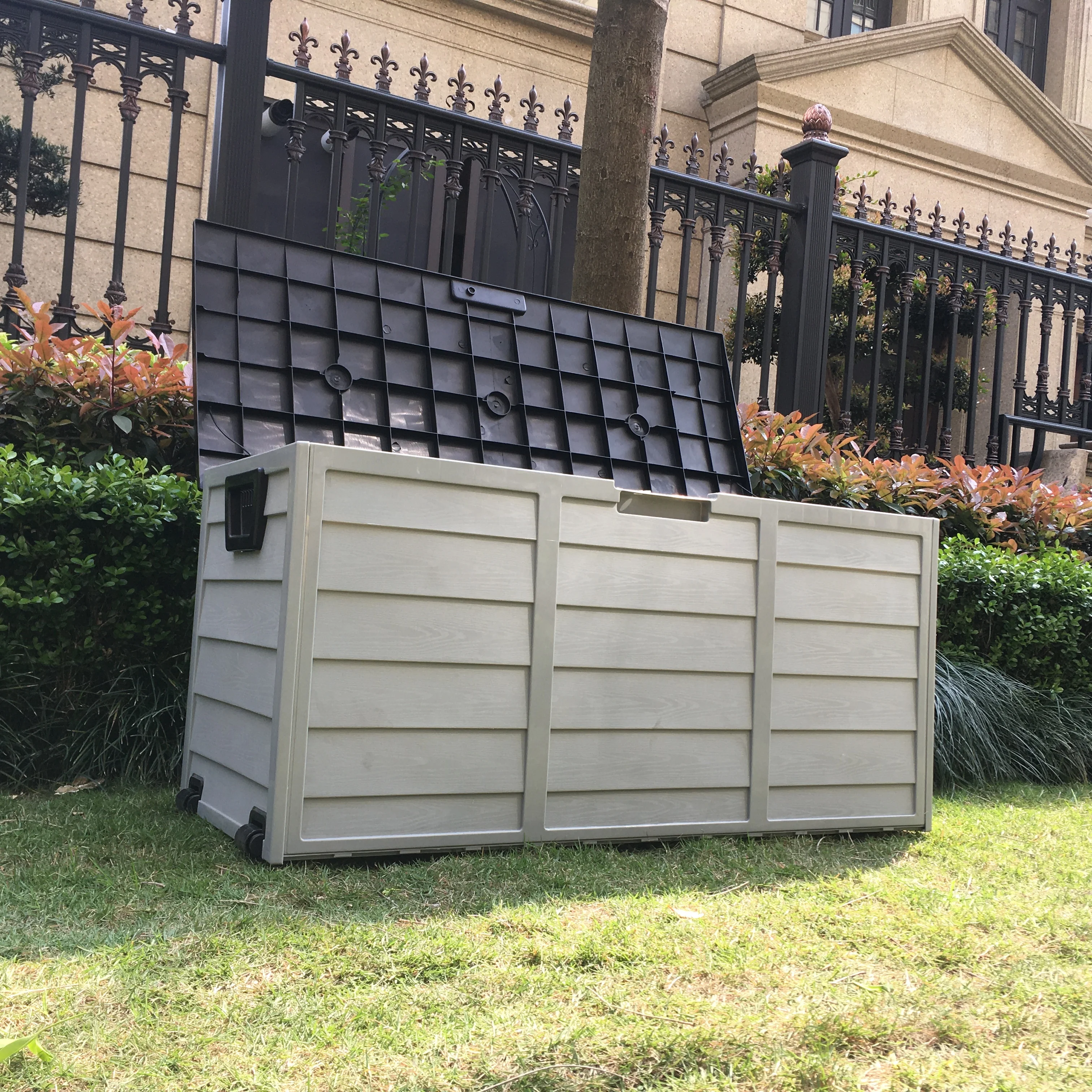 
Large Outdoor Garden Storage Box Wheeled Plastic Foldable Container Trunk 