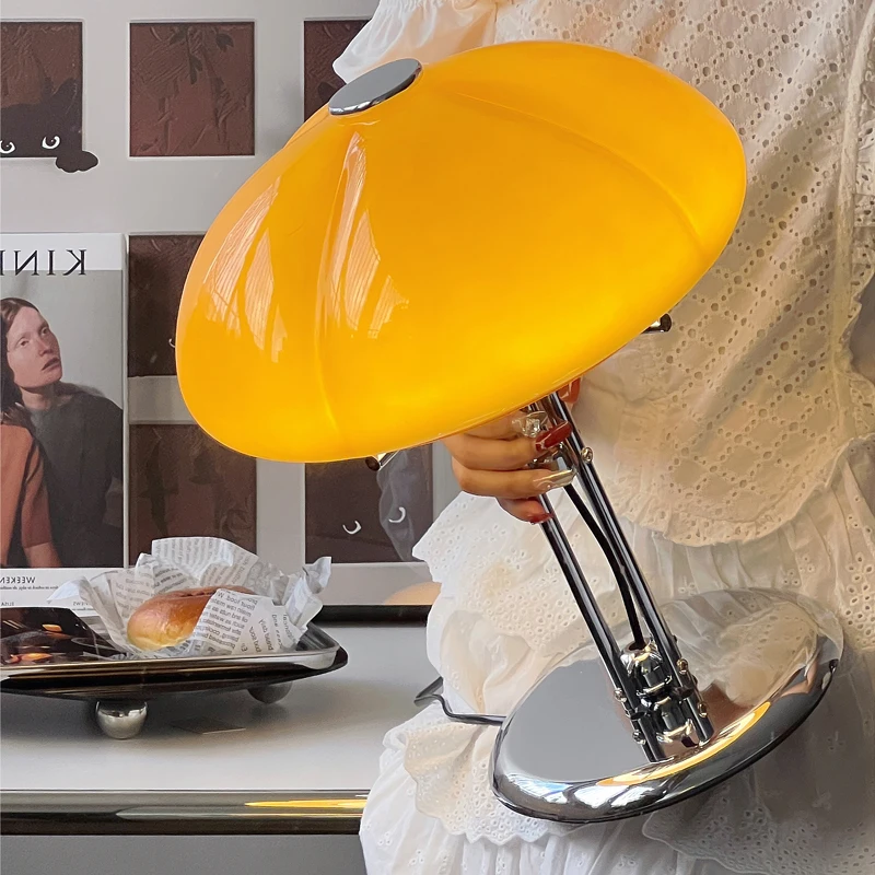 Medieval Bauhaus Style Aesthetic Modern Glass Dimmable Orange Mushroom Light Artistic Atmosphere Glass Table Lamp for Bedroom