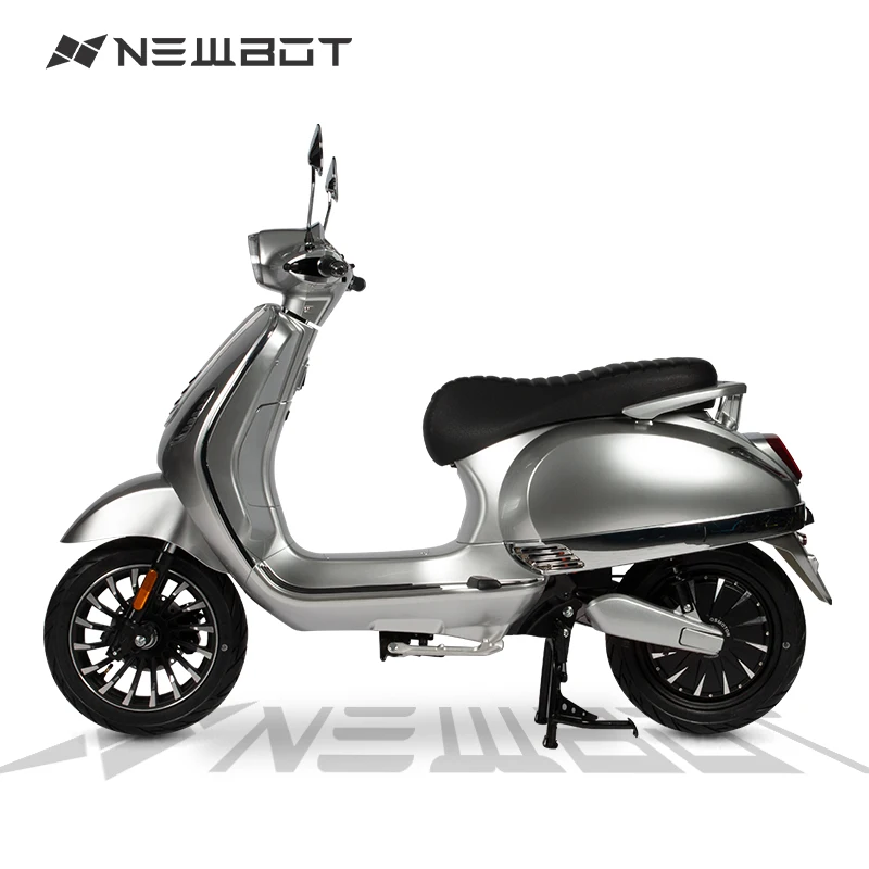 EEC COC EU road legal  L1e 2000W 45kmh Breeze   Electric Scooters electric moped motorbike for adult commuting