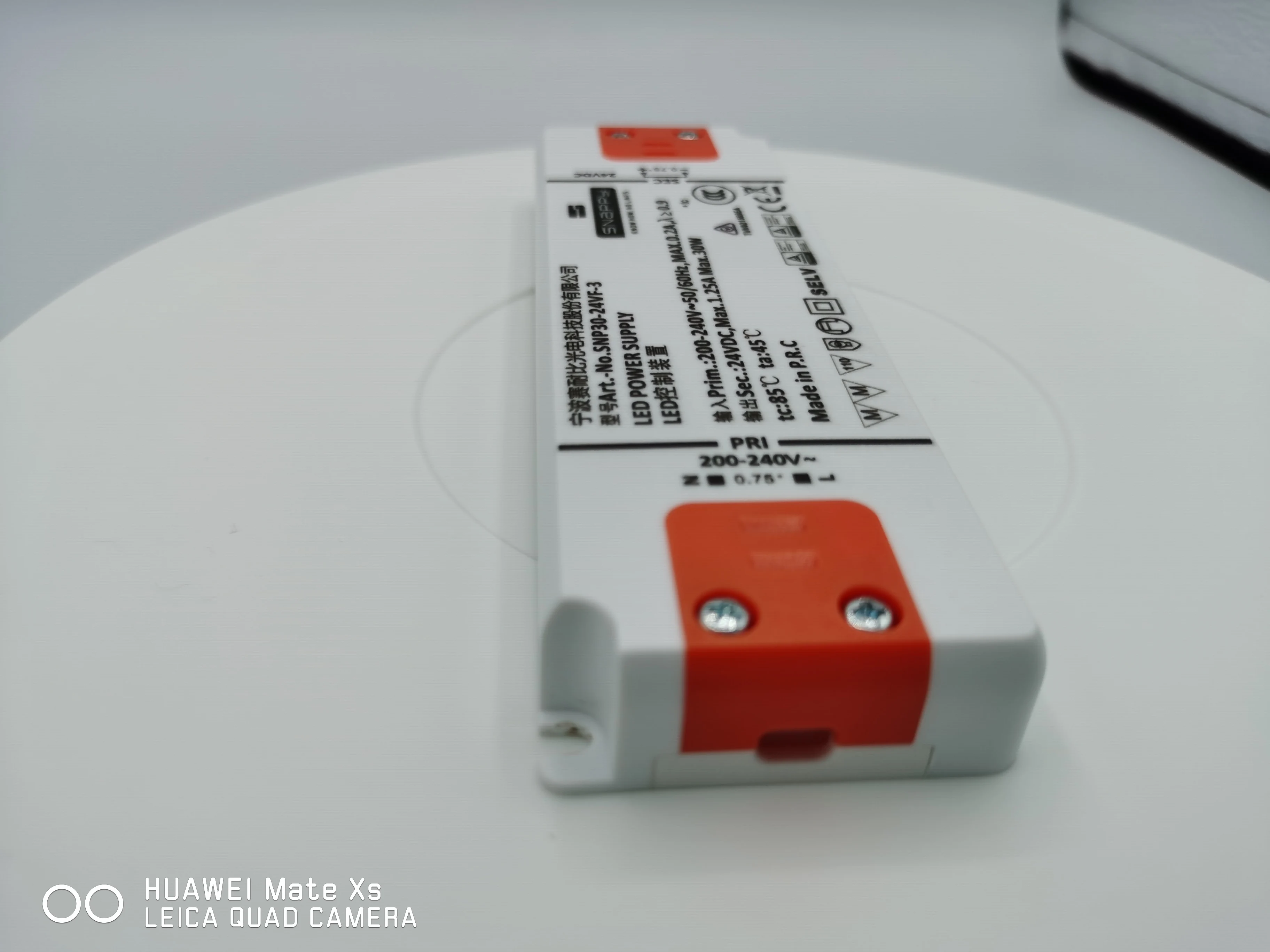 SNP30-12VF-3 30W 12/24Vdc IP20 slim constant voltage SNAPPY LED Driver(Power supply)for furniture/cabinet lighting