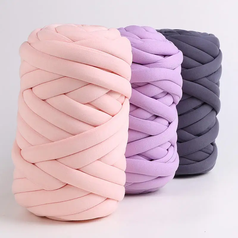 Wholesale Top Super Chunky Knit Roving Yarn Vegan Cotton Tube Thick Yarn For Hand Arm Knitting Blanket