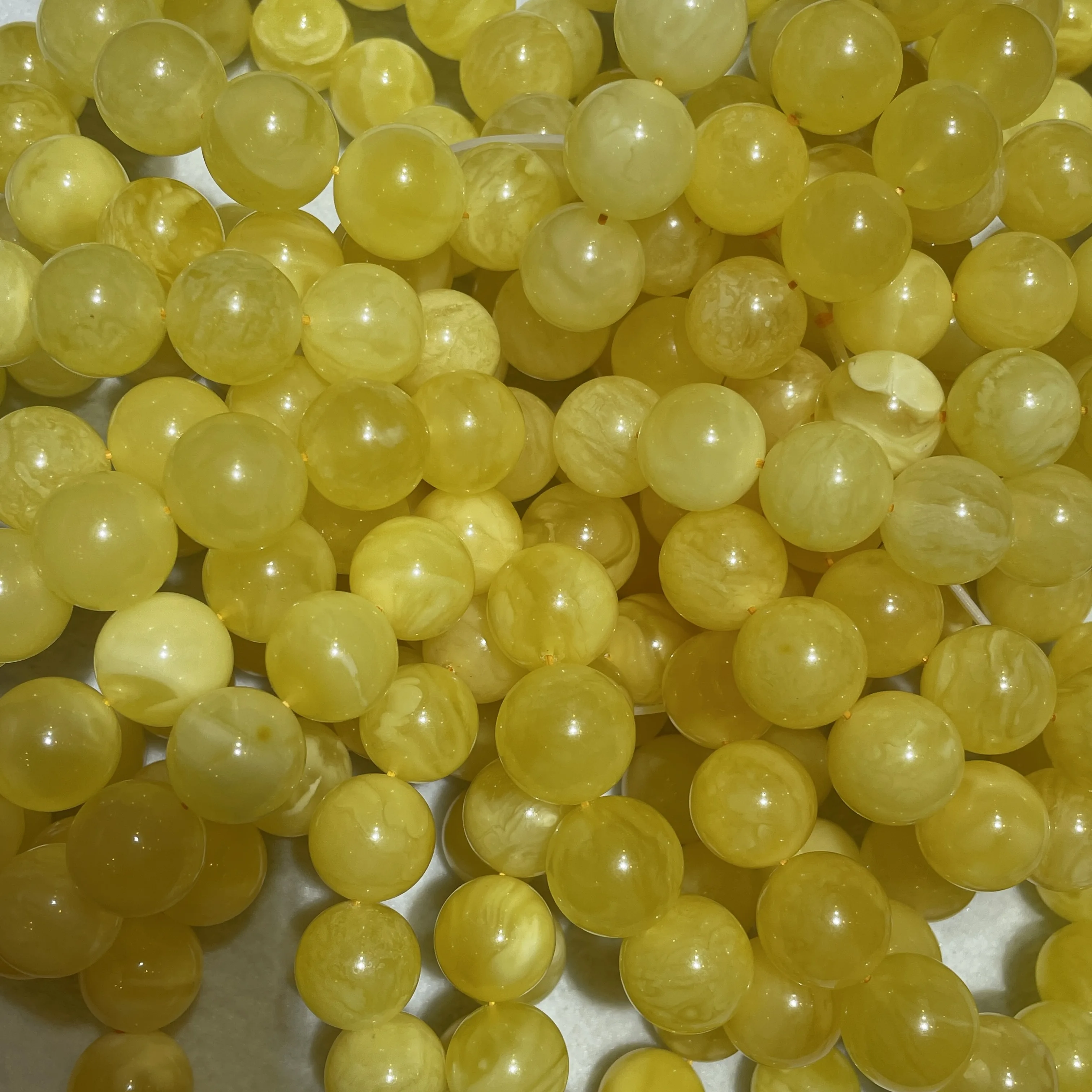 18-19+ Ukraine yellow Amber Beads Natural Baltic Amber High Quality Old Amber and Muslim Prayer Beads