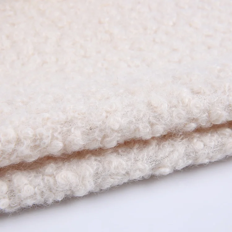 
China fabrics manufacturers 100 polyester fleece teddy fabric custom color 