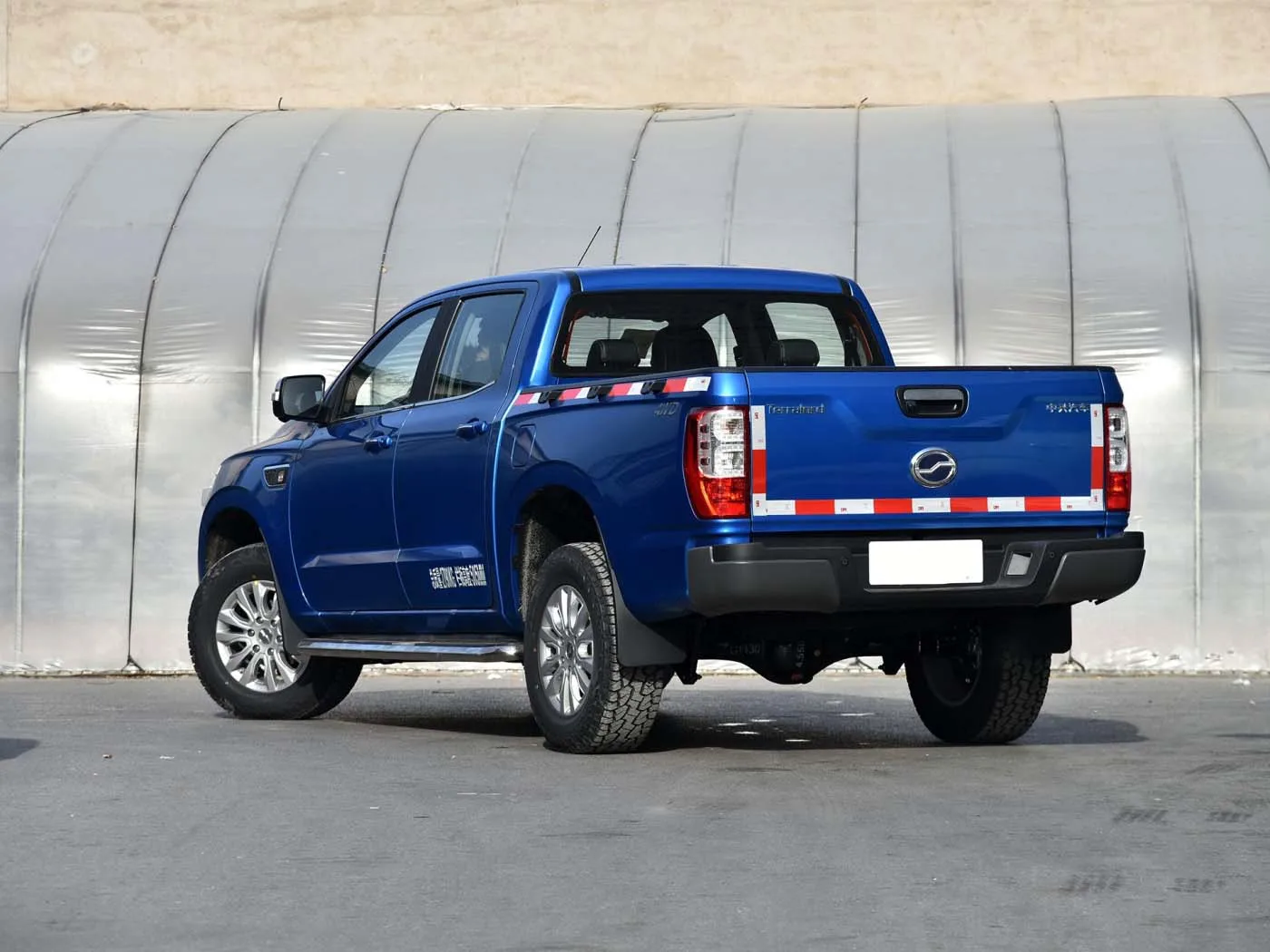 Deposit 2024 version new pickups ZX auto gasoline 5 seats diesel 4WD large engine family terralord LUD automobile for sale