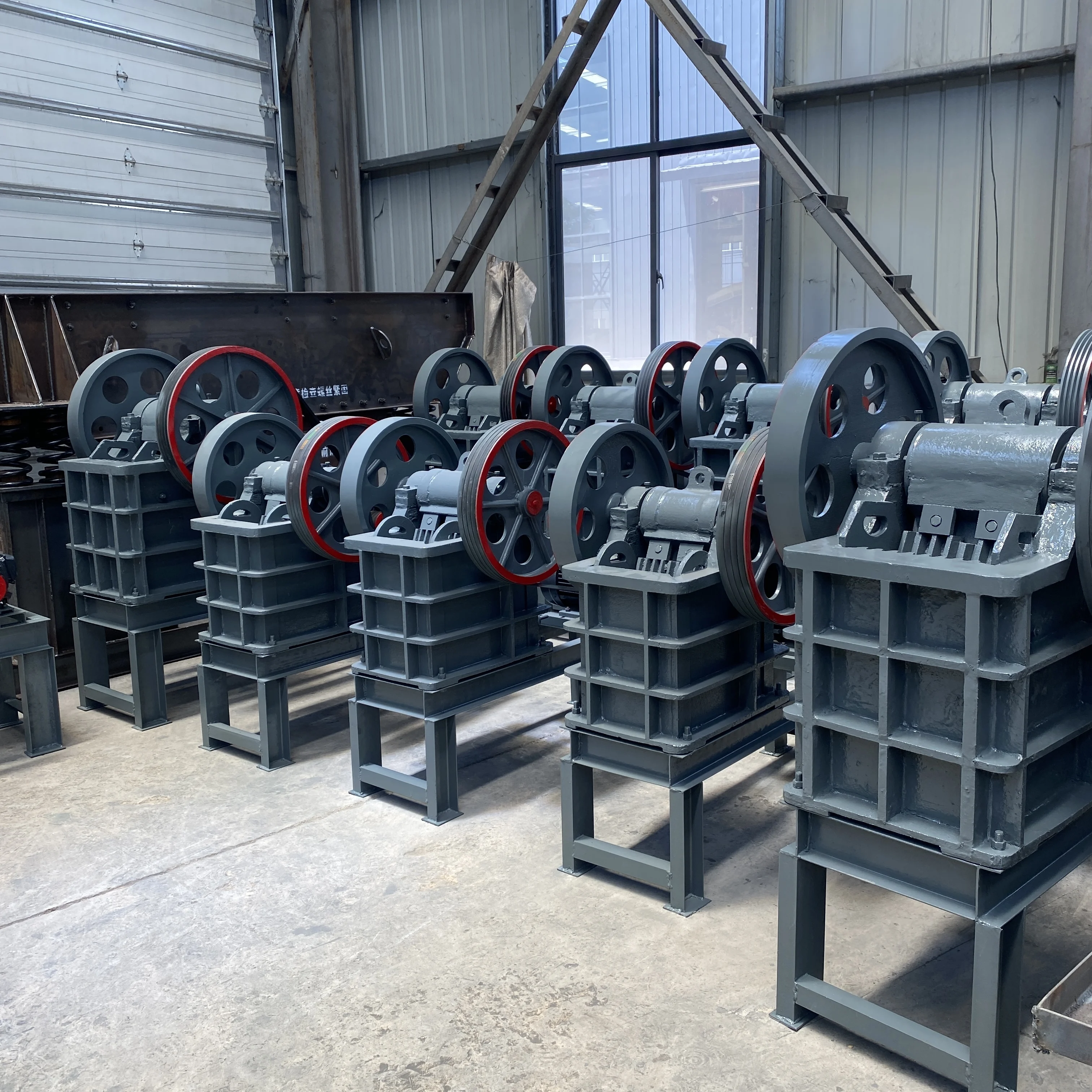 Small pe150x250 Jaw Crusher for sale at low price Brand new unused stone crusher manufacturer