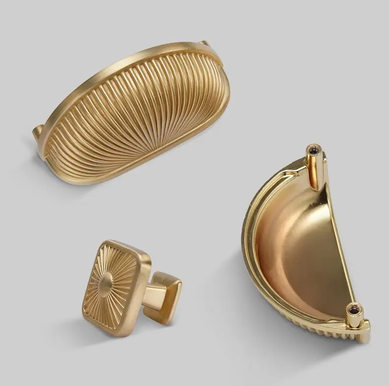 WEKIS Chinese Made Solid Brass Bedroom Kitchen Cupboard Door Handles Home Hardware Copper Drawer Pulls Dresser Drawer Handles