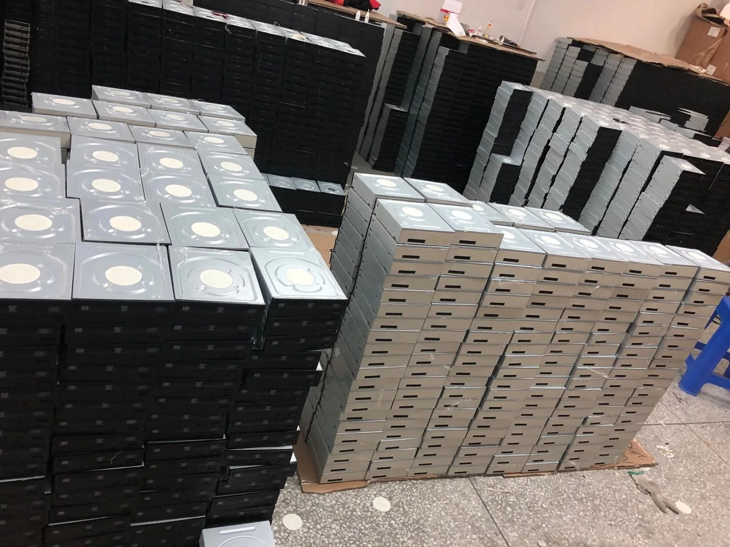 OEM новейший 24X SATA Оптический привод для рабочего стола Внутренний DVD записывающее устройство/записывающее устройство DVD/DVD RW