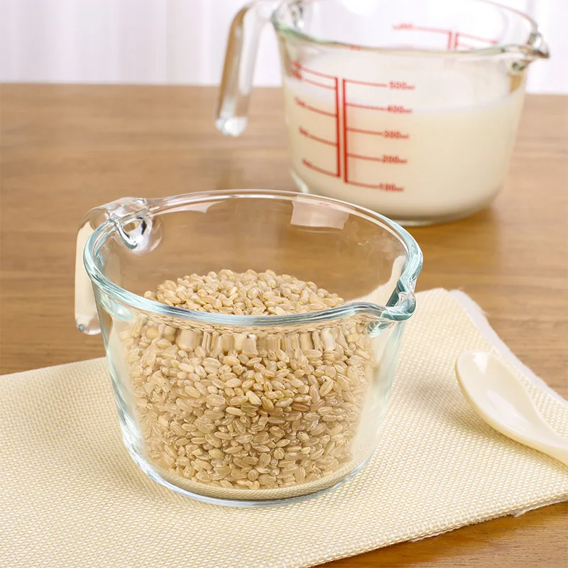 Круглый термостойкий стеклянный мерный кувшин для жидкости