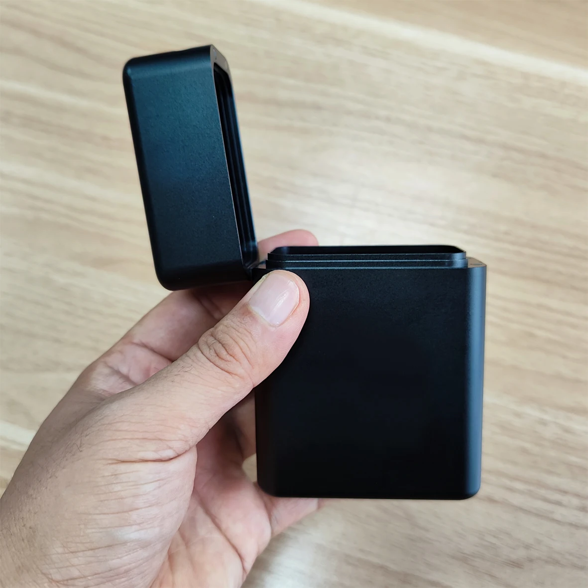 Inventory stock Big size Faraday case RFID block aluminum Key Signal Block keyfob cage