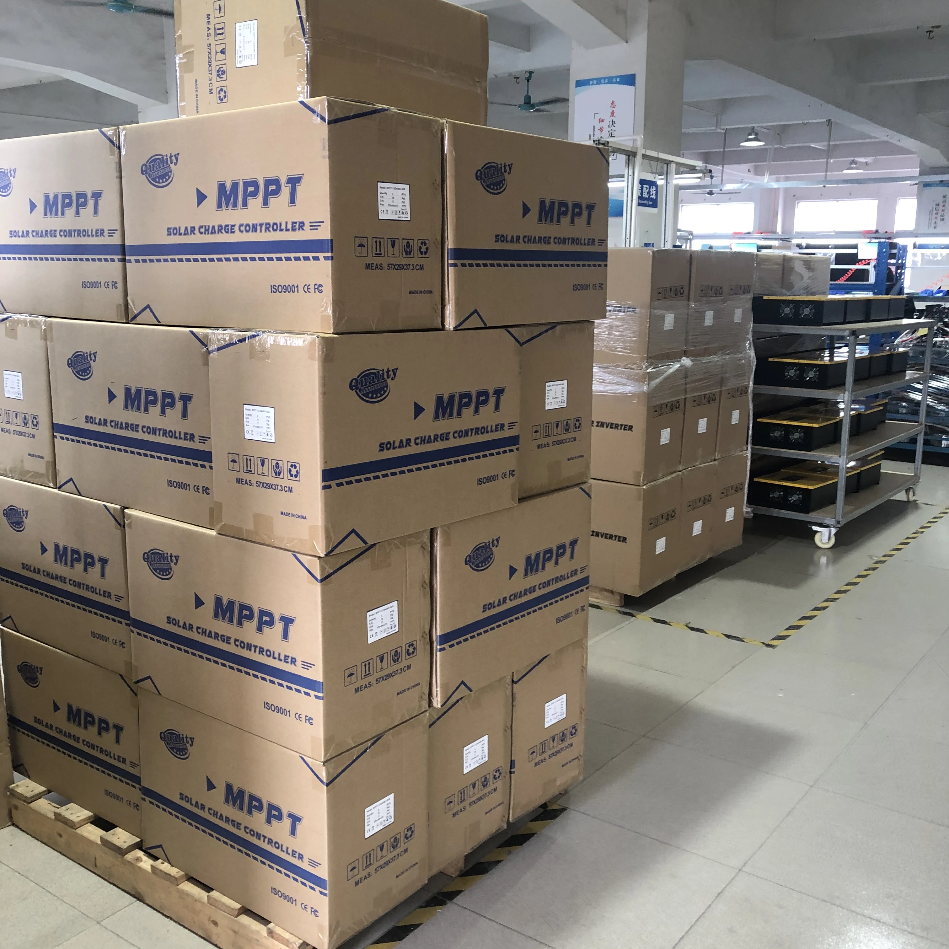 20a -120a Solar power mppt hybrid wind and solar charge controller hybrid solar inverter for off grid solar inverter