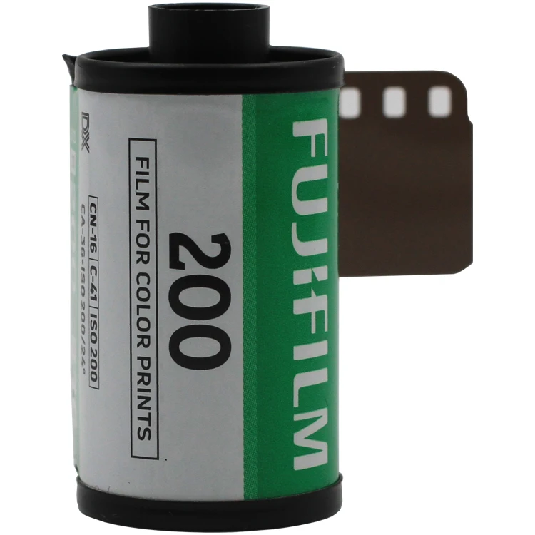 Classic Fujifilm FUJICOLOR 200 Color Negative 35mm Film 36 Exposure For 135 Format Camera