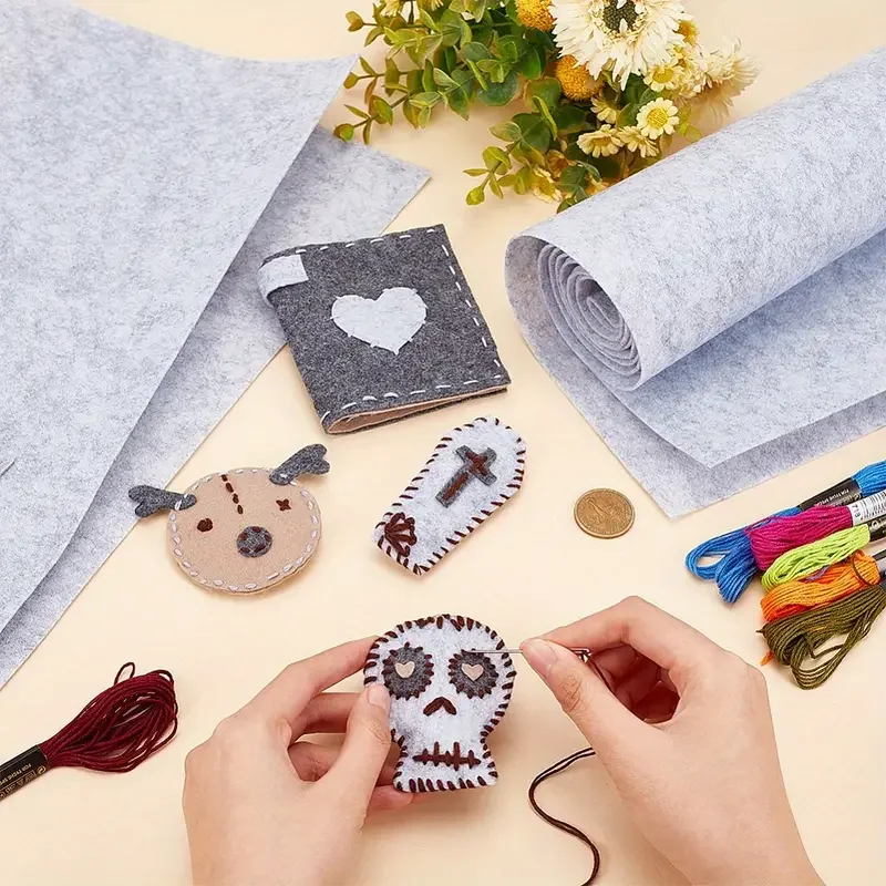 Felt Squares 40 Assorted Colors 1mm Thick Non-Woven Felt  Fabric sheet for Craft Christmas Ornaments School Projects