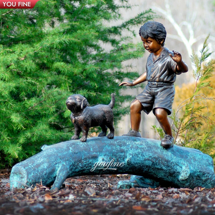 Открытый сад в европейском стиле Литая Бронзовая статуя мальчика почтовый