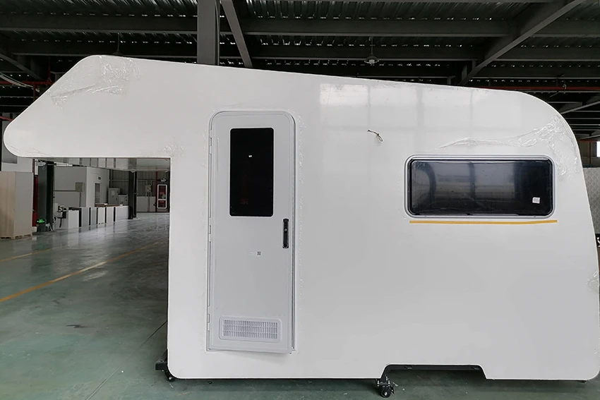 4berth Left.jpg