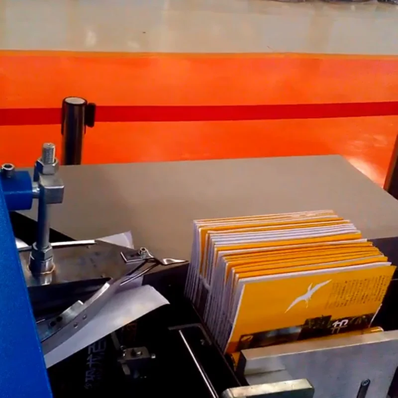 ZK320 book cover folding machine with low price