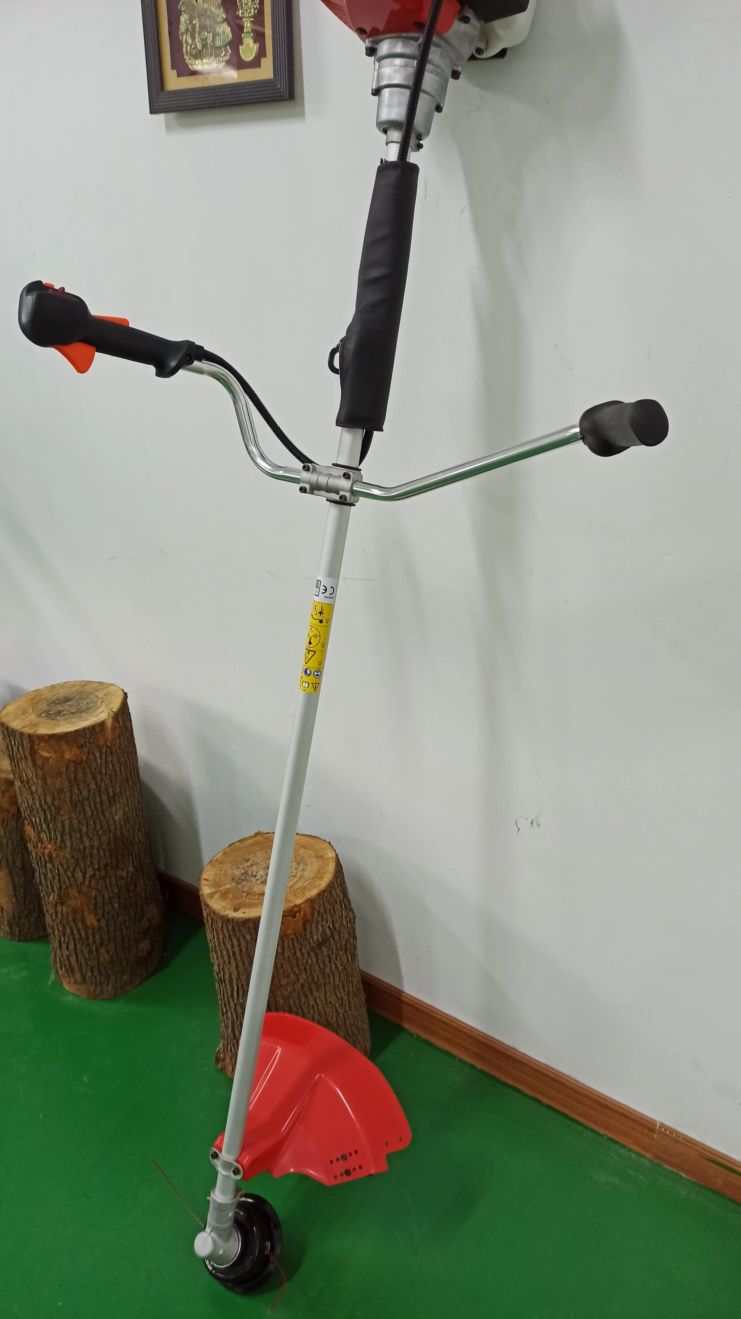 BCZ4500DW 43cc  best hard shaft universal brush cutter