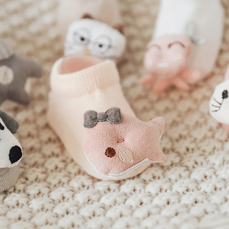 
Hot sale soft cartoon animal socks for newborns non slip baby socks 
