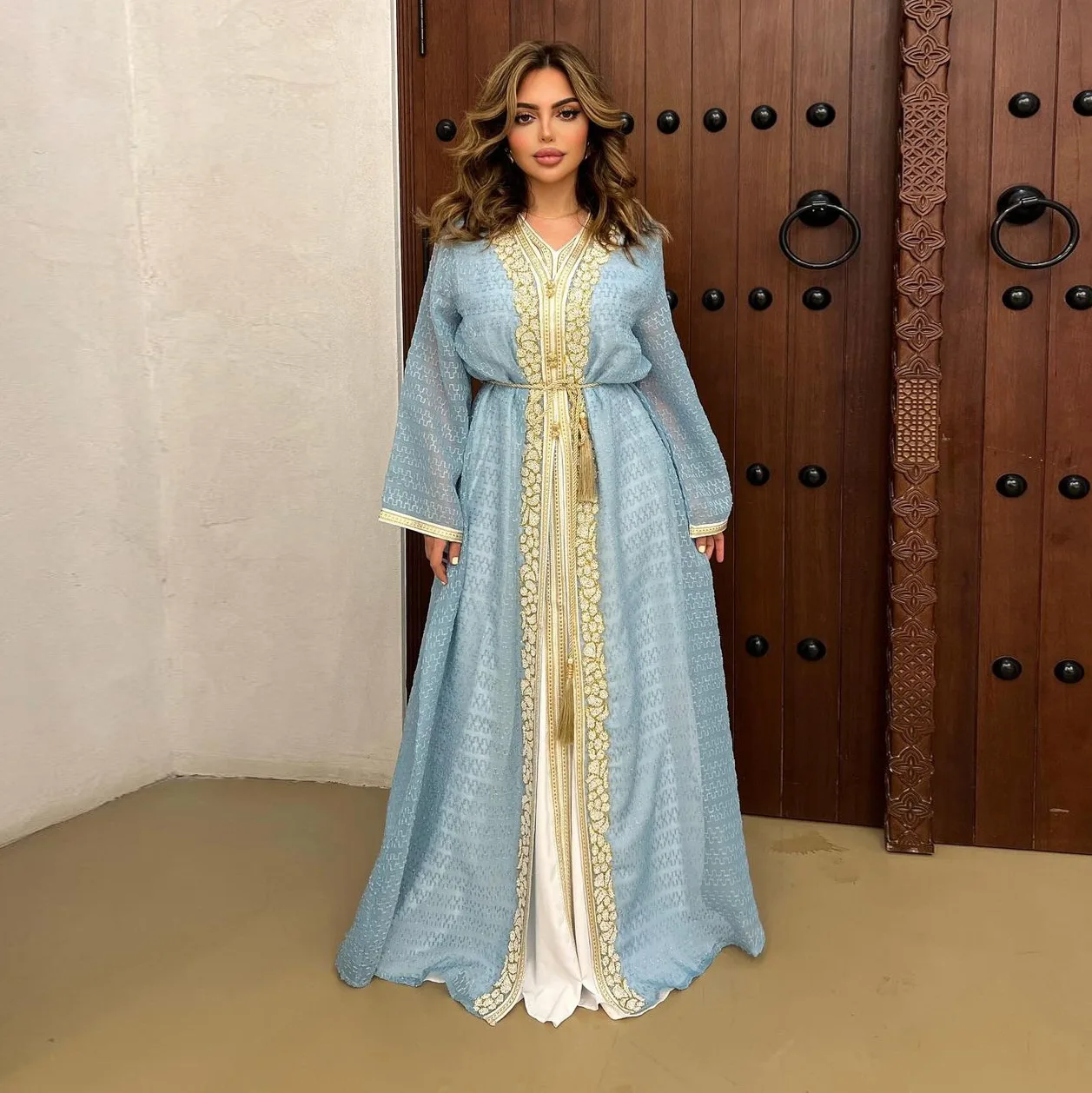Wholesale Eid Middle East kaftan marocain Arab Morocco Caftan embroidery Dubai Abaya women muslim dress jalabiya for women