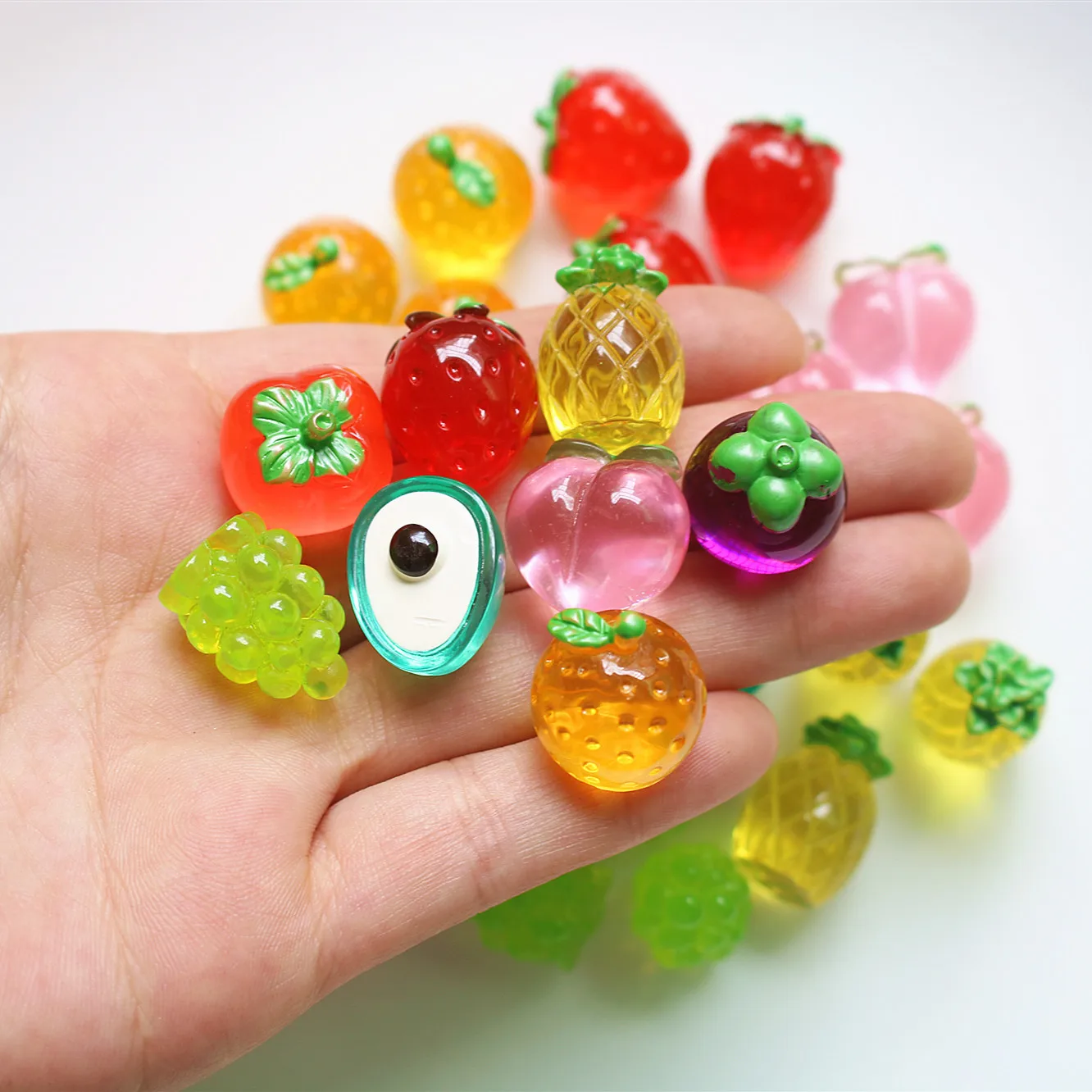 New Arrival Transparent Fruit DIY Resin Accessories Peach Avocado Atrawberry Resin Flat Back Charms For Decoration