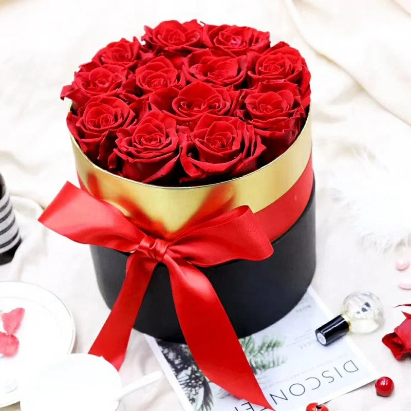 2022 New products ideas Wholesale fresh flowers Preserved Eternal Forever Stabilized rose in Round box with Gold paper for Decor