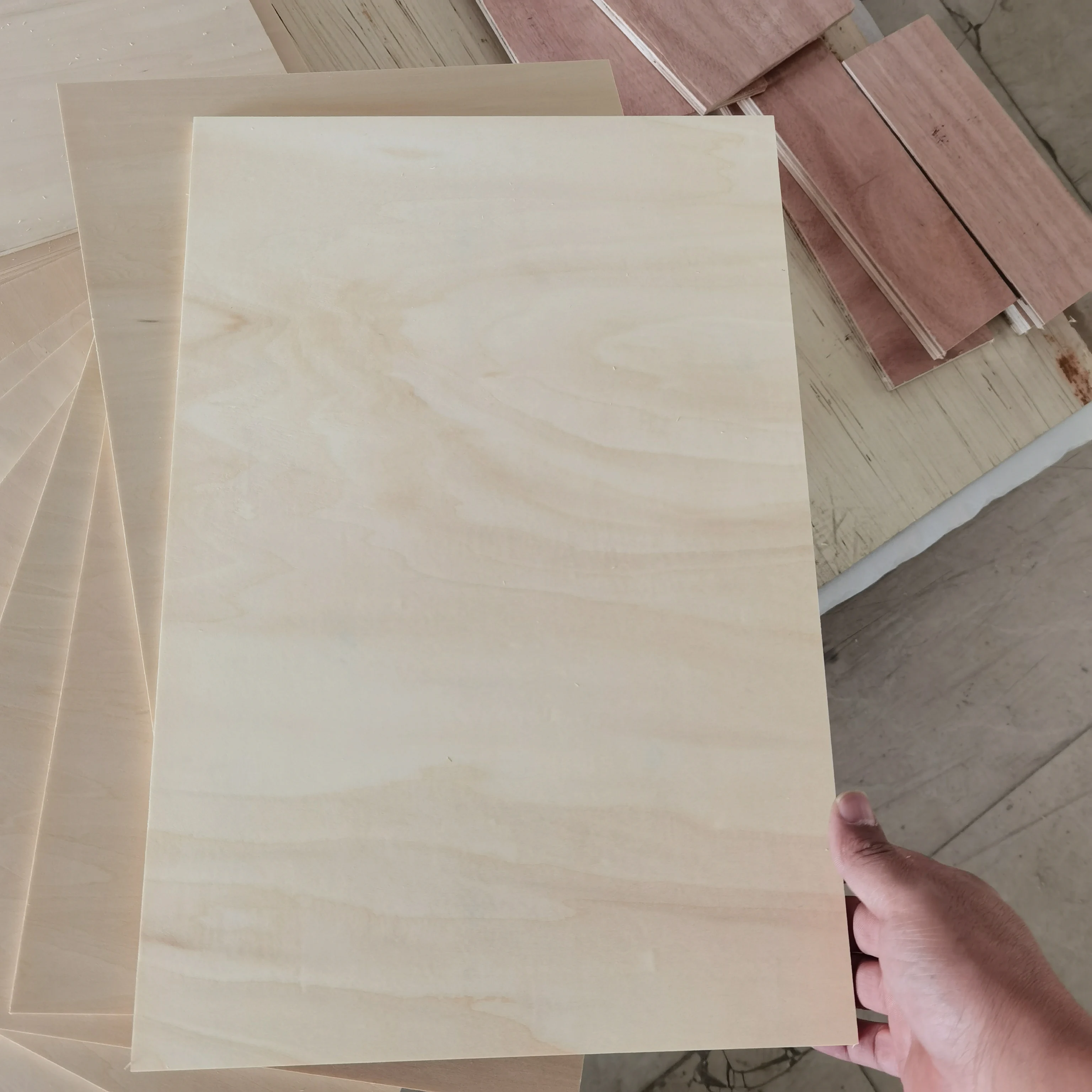 Laser Cutting Wood Baltic Birch Plywood Laser Ready CNC Cutting Scroll Saw Wood Burning basswood Poplar plywood