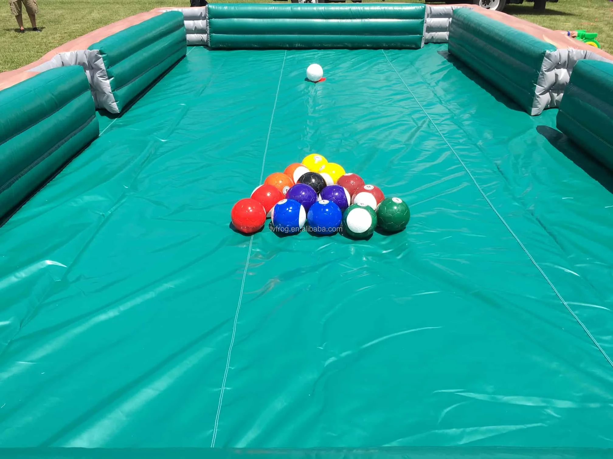 Attractive inflatable pool Table tennis ball inflatable billiard table games for child or adult team building games