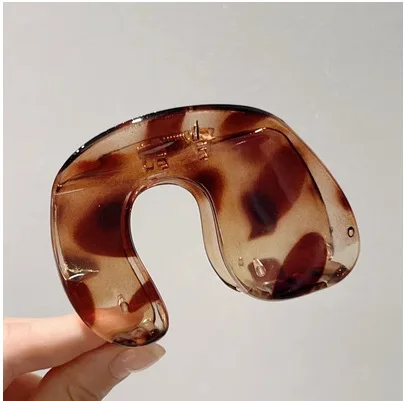 New Vintage Versatile Hair Shark Clips Simple Temperament U Shape Hair Claw Clips Women Colorful Hair Claw Accessories