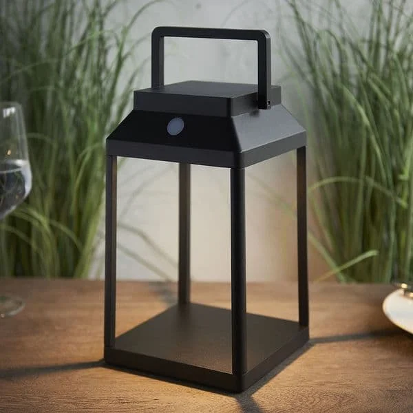 Die-cast aluminum waterproof dimmable square outdoor portable led solar hanging lantern lights
