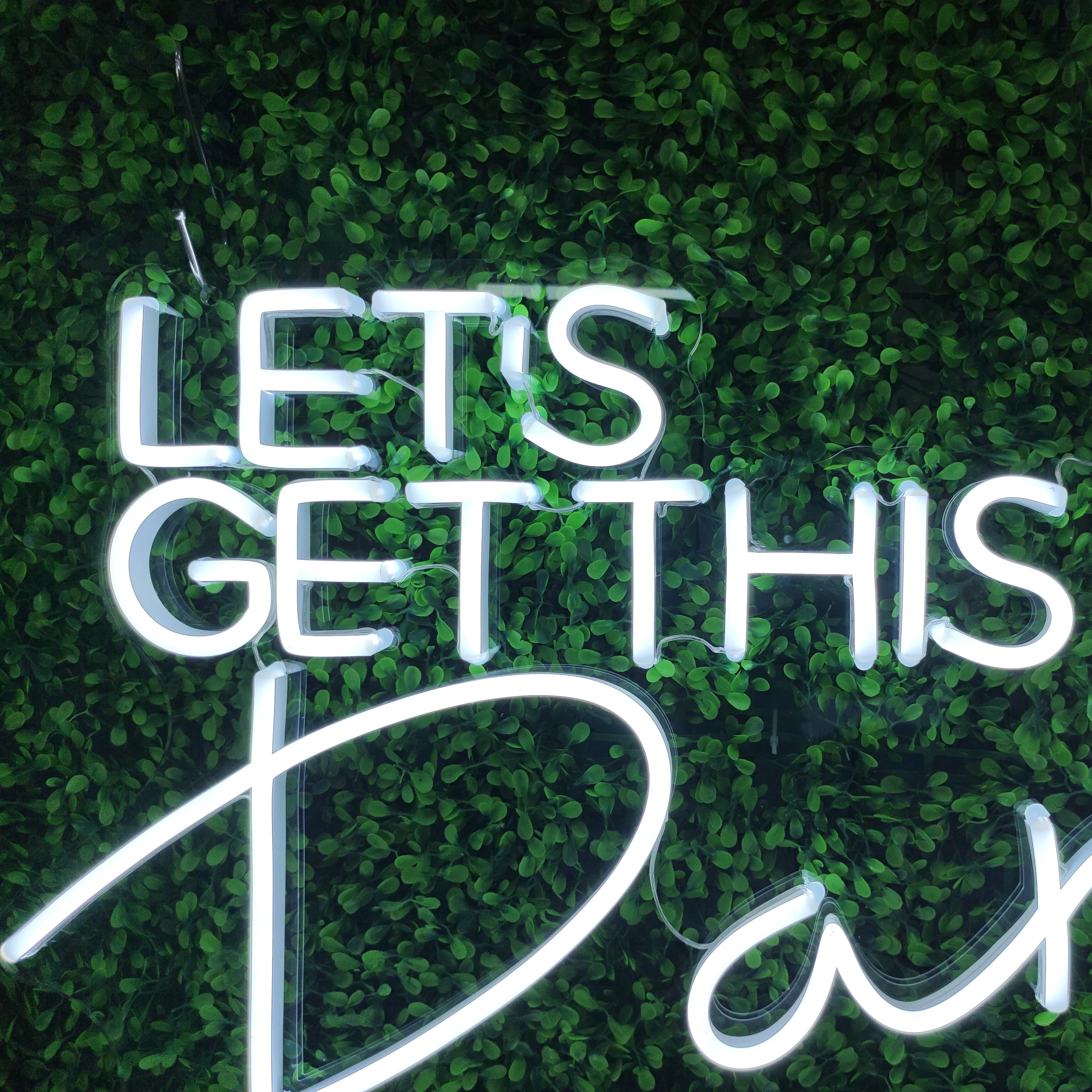 Koncept New Arrival Free Design Custom Made Neon Acrylic Sign 12V Led Light 3d Letters