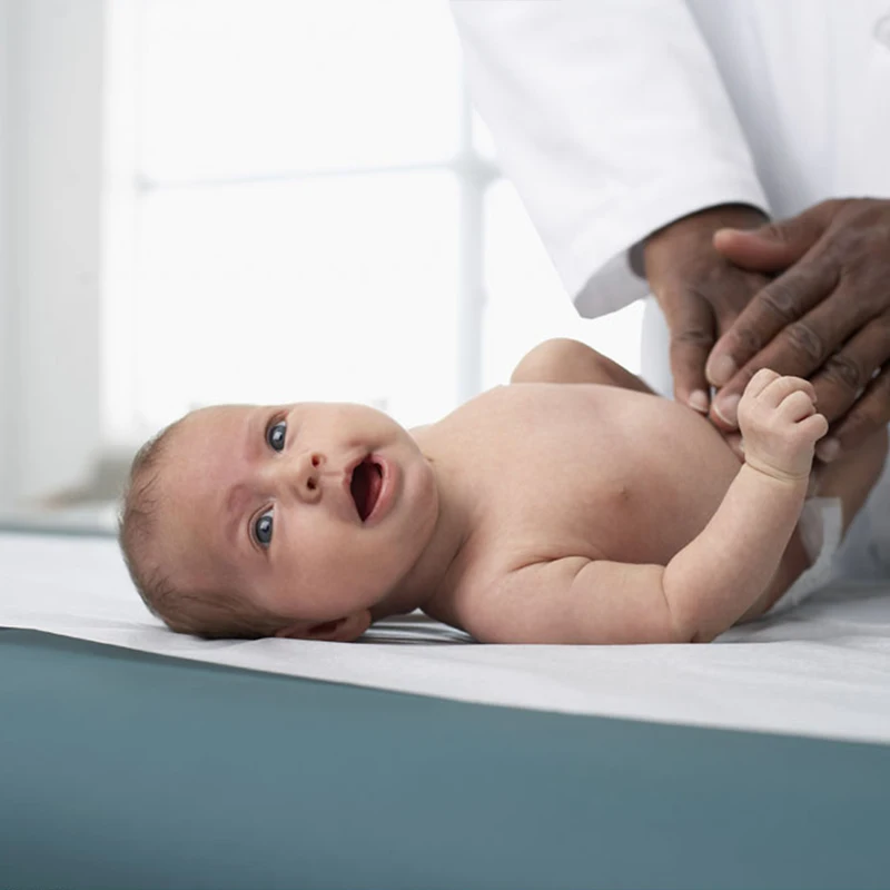 18 X 225 Smooth Texture Medical Exam Table Couch Paper Roll for Stretcher White Flat Sheet Grade a FUMO, OEM 15-20 Days Everyday