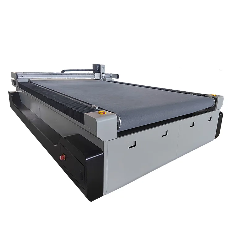 YUCHEN Hot Selling CNC Buy Roller Blinds Fabric Flatbed Cutting Machine fabric sofa cover Cnc Cutting  Oscillating Blade Leather