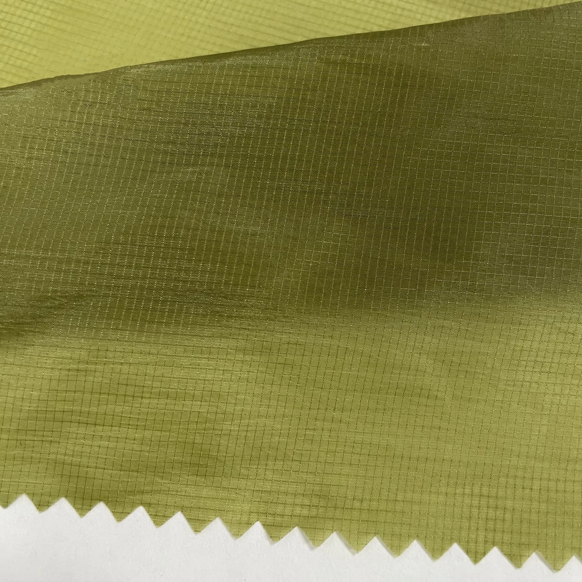 Recycled  Nylon 0.11 Float Plaid silk fabric Outdoor sunscreen clothing down jacket fabric