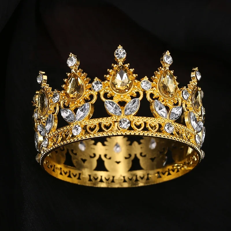 Baroque Queen Round Crown Baroque Tiaras and Crown for Women Girl Princess Crown Accessories for Christmas Wedding Prom