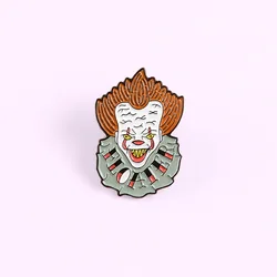 Недорогой эмалированный металлический значок на лацкан для всех святых