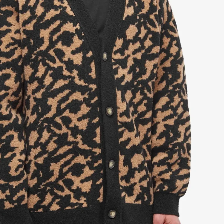 OEM Custom 65% Merino Wool boucle Fabric button closure Autumn Winter V Neck  leopard Knitted cardigan for men