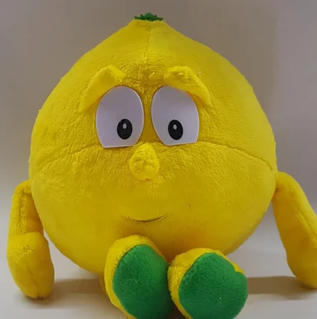 Плюшевые игрушки в виде фруктов