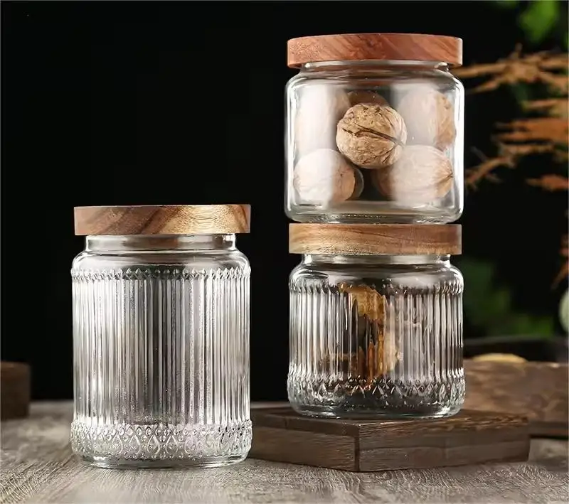 Wholesale glass sealed storage jar kitchen grain bottle tea storage fruit tea glass container glass packaging for food