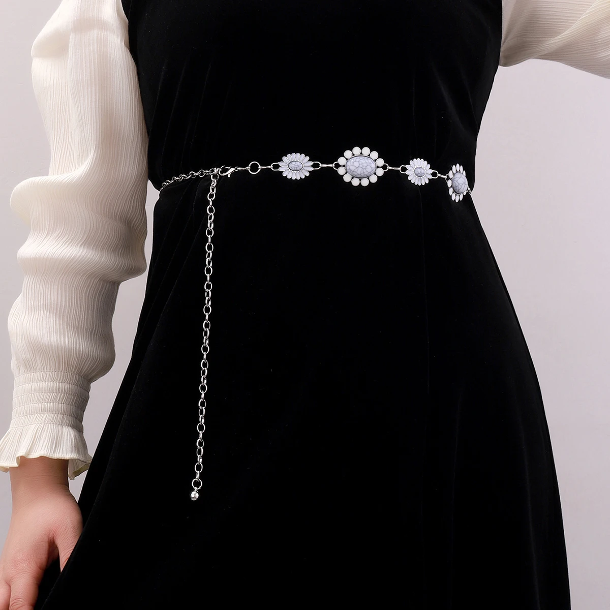 Customizable Hot Sale Bling Beautiful Girls Women Ladies Individualistic Belt Chain Belt