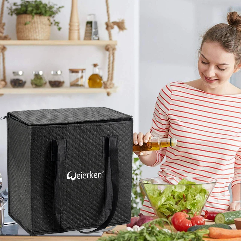 Wholesale Durable Reusable RPET Black Custom Logo Non Woven Insulated Food Pizza Delivery Bag For Bike Motorcycle Bicycle