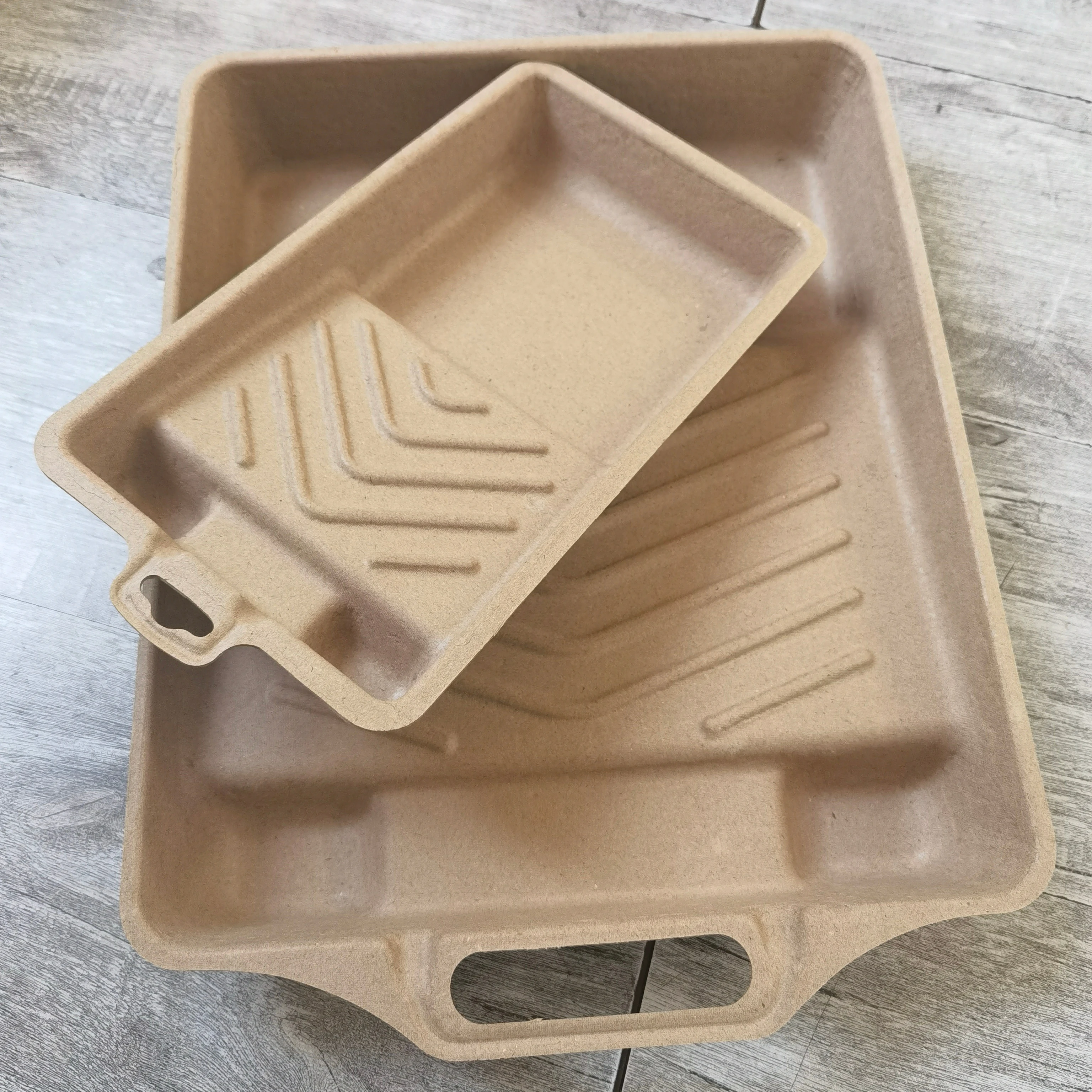 Biodegradable custom molded pulp painting roller tray of recycled paper material