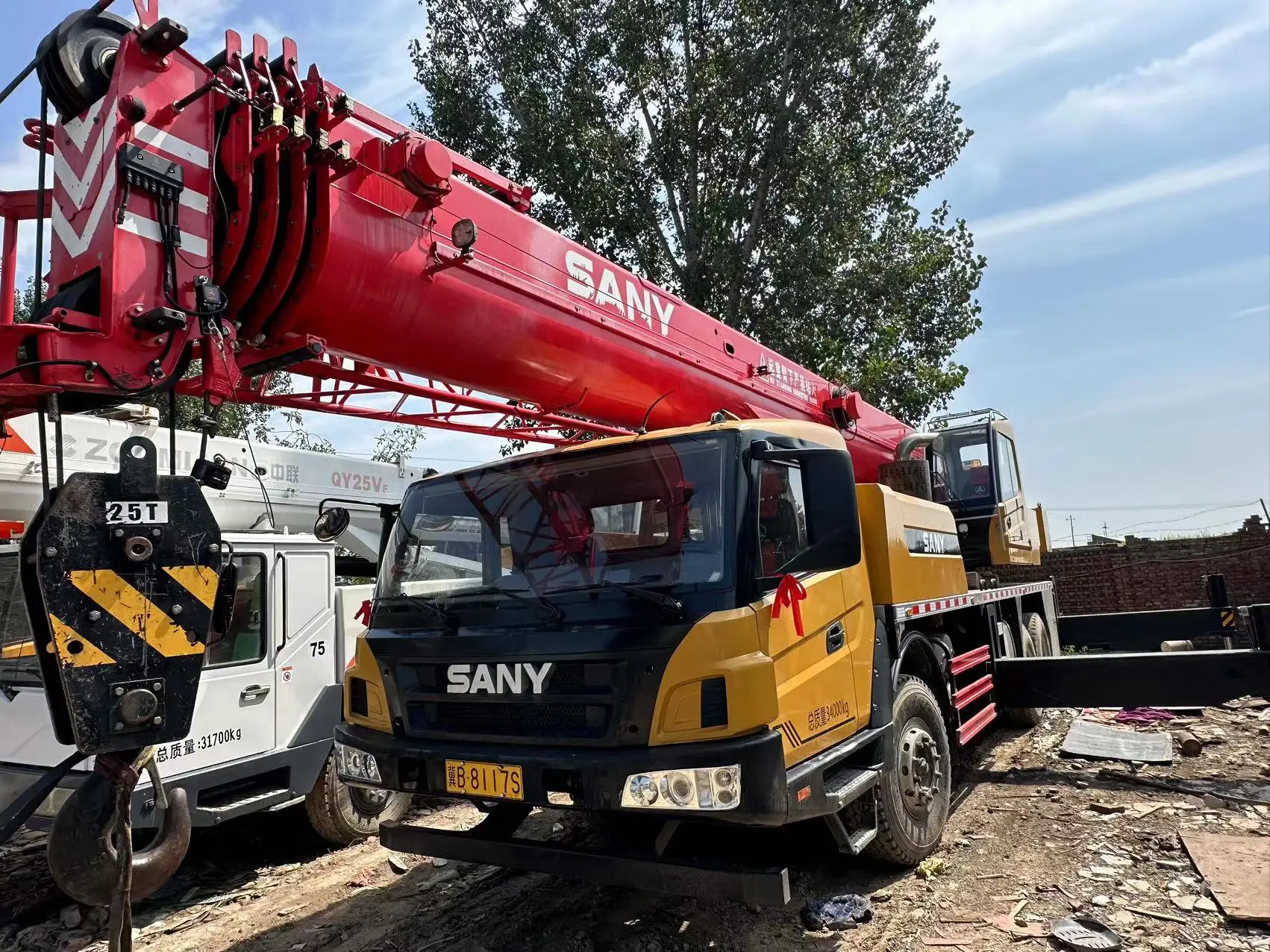 NEW middle size Sany 25ton Truck Crane 30ton STC250 with 50m full-extend boom